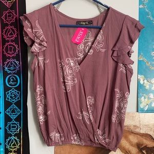NWT A'gaci mauve floral ruffle top size small